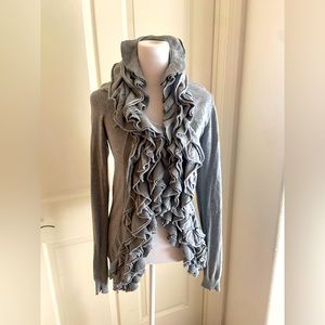 ANTHROPOLOGIE RUFFLE SWEATER SIZE SMALL EUC